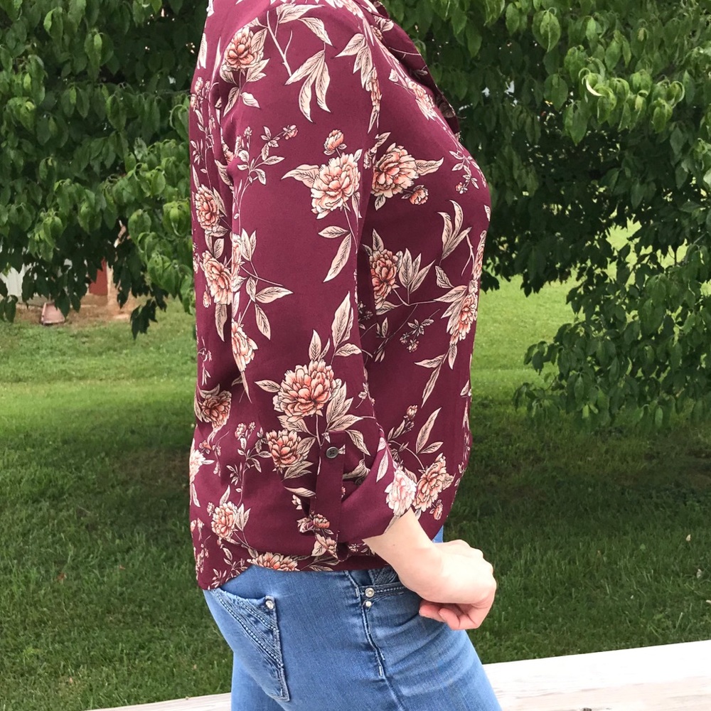 🥀NWT Forever 21 long sleeve blouse🥀 - Picture 3 of 9